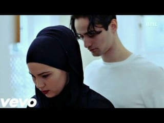Skam | sana & yousef kiss me