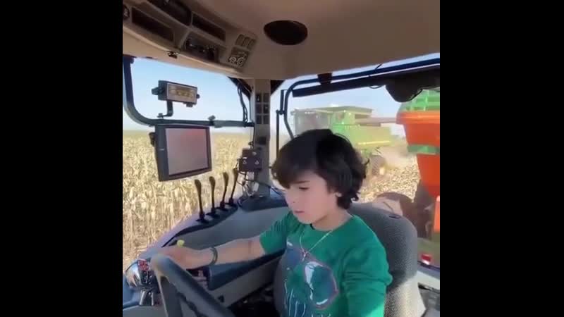 Когда требуют 18 летнего кандидата с 18 летним стажем работы😄