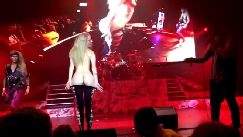 Эротика на концертной сцене (64 фото) - скачать порно
