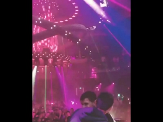 Martin garrix brought out dzeko on stage at omnia night club in las vegas [aug 18]