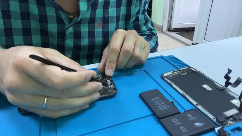 Замена корпуса iphone x