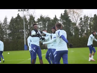 Tammy abraham billy gilmour suffer brutal nutmegs! 🤣 chilly doesnt feel the cold chelsea unseen official site chelsea