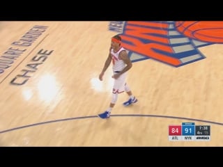 Beasley fouls out in 10 minutes with just 1 point, gets a standing ovation from knicks fans
