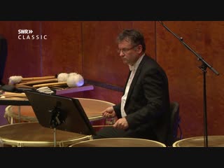 Eliahu inbal dirigiert das swr symphonieorchester stuttgarter liederhalle vom 9 november 2018