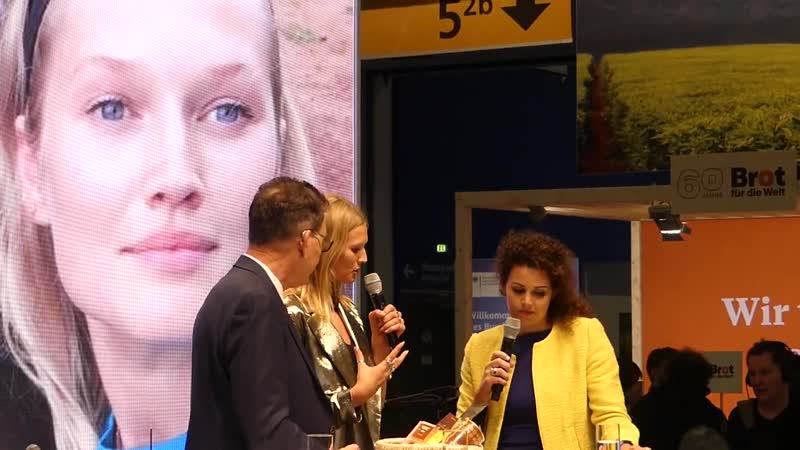 Model toni garrn grüne woche 2019 in berlin