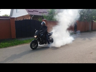 #kawasaki #z750 #burnout @ khmelnytskyy, ukraine