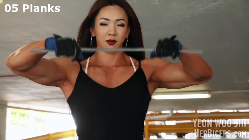 Yeon woo jhi сгибает металлическую арматуру