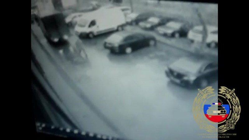 ✔ особое мнение двигавшаяся задним ходом "газель" задавила пешехода в твери