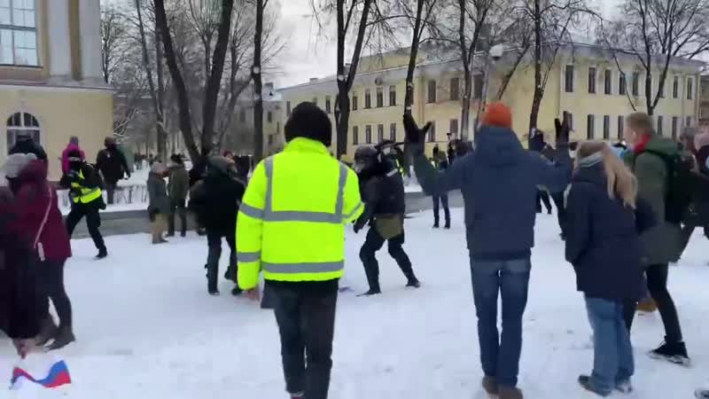 Стычка с омон