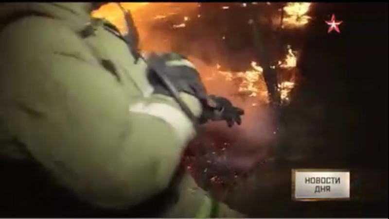 Самолеты амфибии бе 200 и вертолеты ми 8 сбросили 400 тонн воды на сибирь