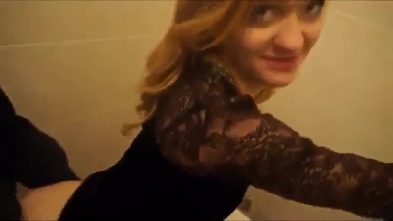 Смотреть муж и жена в туалете порно видео | Porno-Zhena