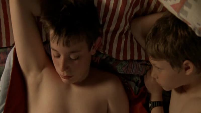 Рядом с лео (2002)