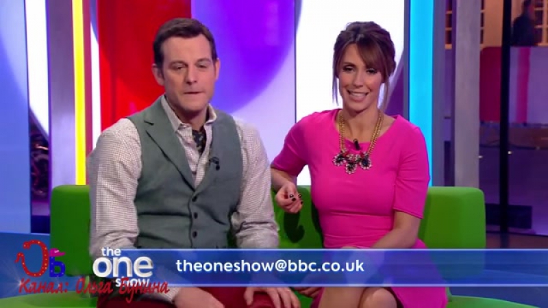 Засвет под юбкой на британском тв канале