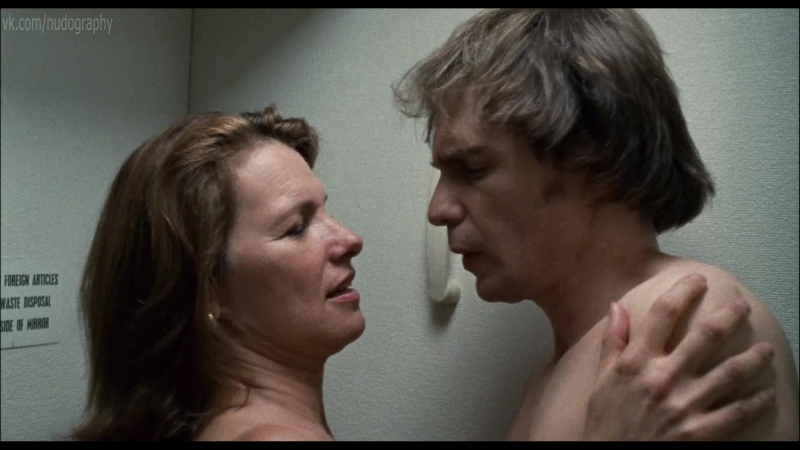 Элис баррет (alice barrett) голая в фильме "удушье" (porn, 2008, кларк грегг) 1080p