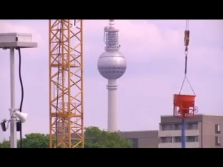 Die merkel regierung hat bis jetzt schon weit über 4 billionen euro deutsches volksvermögen vernichtet !