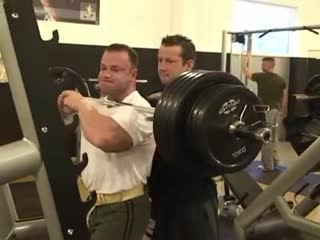 Ronny rockel trains legs 2 weeks out 200kg front squad #paklin fit