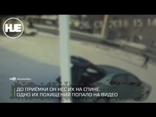 В усть каменогорске расхититель подъездов таскал на горбу двери в приемку металла