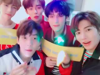 190305 debut showcase star’