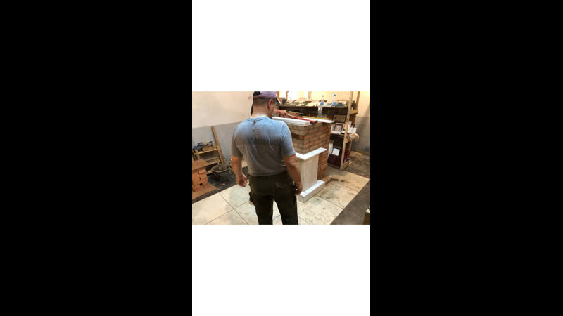 Облицоа камина мрамором