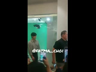 200221 юнхо и чанмин в офисе sm в fx sudirman в джакарте