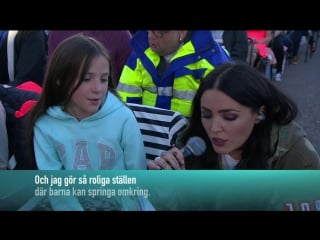 Sanna nielsen, miriam bryant and the audience idas sommarvisa (allsång på skansen )