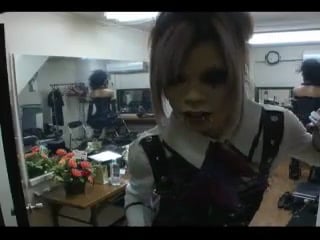 Valluna backstage ( rokumeikan 05 20 10 ) part 2