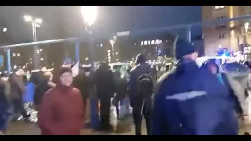 Фрицы встретили хохла как спустившегося с небес укробога