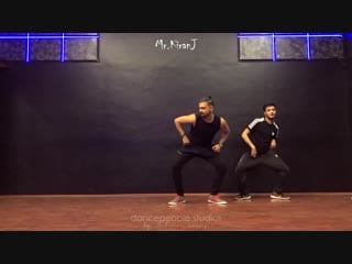 Akh lad jaave ¦ loveratri ¦ kiran j ¦ dancepeople studios