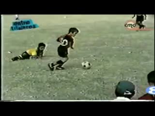 8 year old leo messi playing a youth tournament with newells old boys