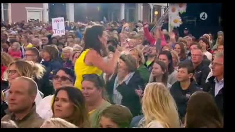 Lotta engberg vi sätter färg på liseberg (lotta på liseberg )