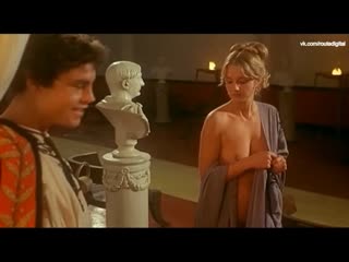 Ulla luna nude nude caligola la storia mai raccontata (it 1982) watch online