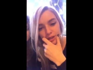Анна корнильева в periscope "девочки снегурочки ❄️❄️❄️" (трансляция от )