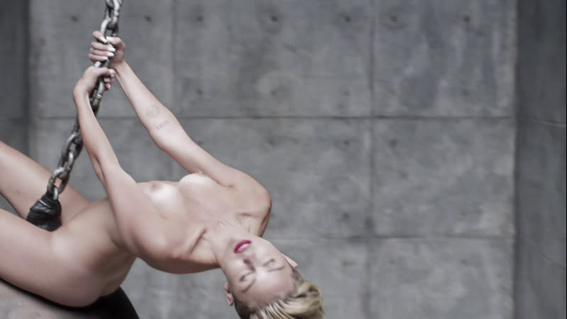 Майли сайрус / miley cyrus wrecking ball ( 2013 )