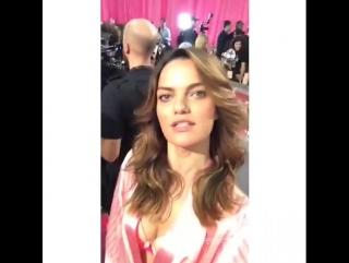 #victoriassecret #barbarafialho #vsfs2015 #vsfashionshow #backstage