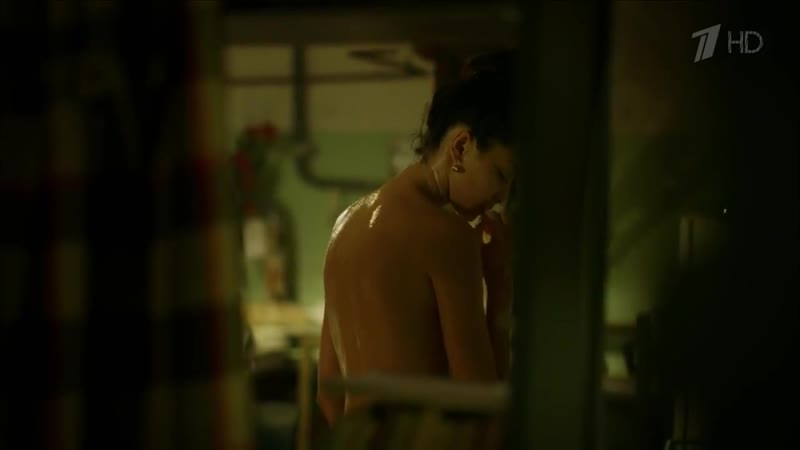 Равшана куркова голая в фильме а у нас во дворе (2015)