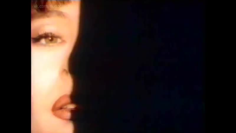 Марина хлебникова в клипе "останься" (1996) голая? секси!