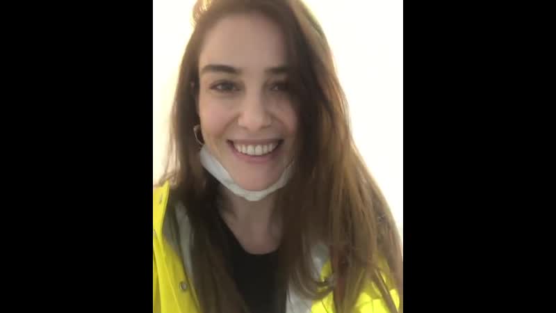 Özge gürel • nails