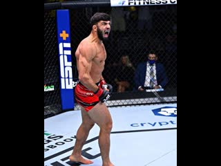 Арман царукян нокаутировал кристоса гиагоса на ufc vegas 37