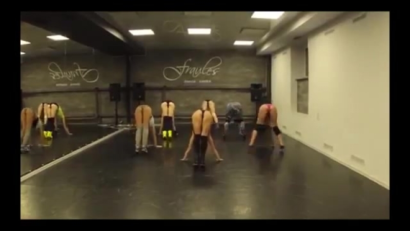 Chicas hermosas perreo muy sexy