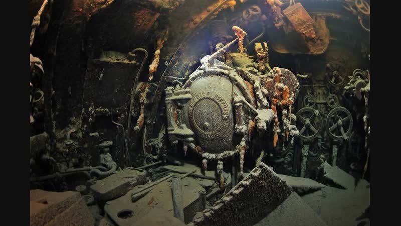 Проникновение в затопленную подводную лодку "гагара"