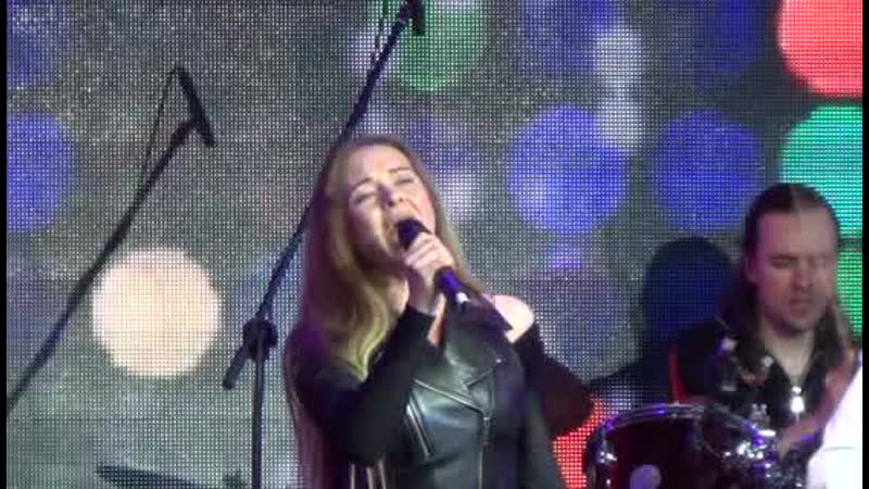 Maria naumova &amp; smokie tribute if you can't give me love (suzi quatro cover)