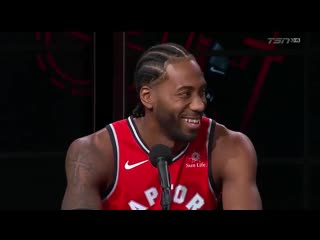 Kawhi leonard laughs at media day