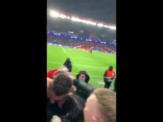 Diogo dalot keep your family close! anything is possible! ❤