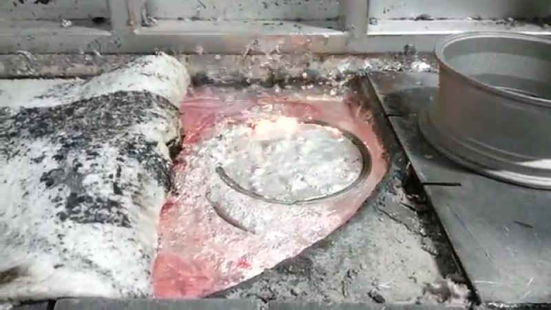 Как плавят алюминивые автомобильные диски