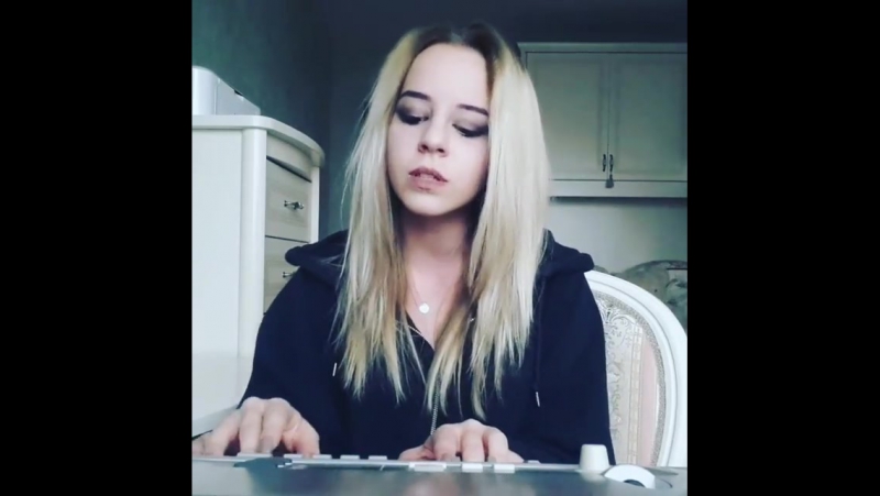 🌸miyagi &amp; эндшпиль половина моя (кавер версия) девушка классно поет