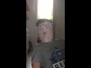 Ёбаный в жопу гитлер катается на стуле [σ l i t σ]