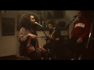 Nao nostalgia (live stripped back from urchin studios)