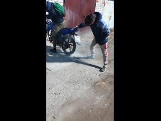 Vid 20190415 123529 mp4