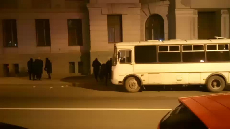 Ночная блокада сбербанка