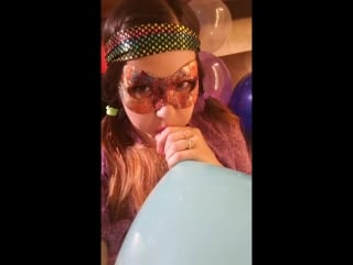 Room 12 backstage stream